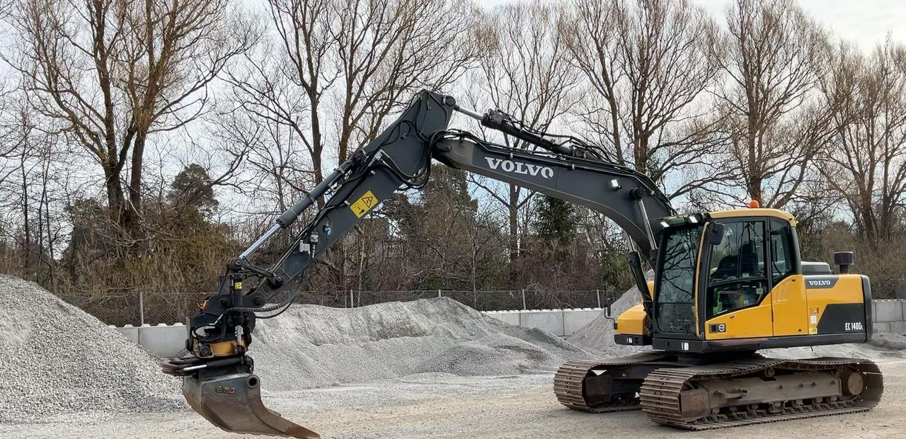 2012 Volvo EC140DL
